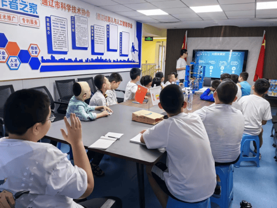 招募啦！航天筑梦·箭指苍穹航天科技研学营